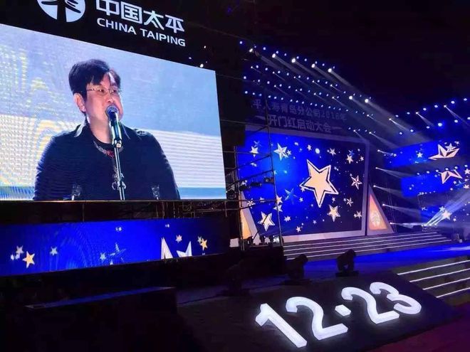 led开业宣传车出租 屏幕画面广告音箱宣传尊龙AG人生就是博福州led广告车租赁(图1)